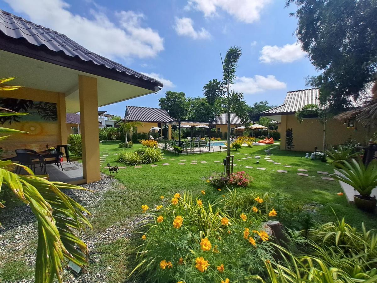 Pool Villa, Resort, Mae Ramphueng Beach, Ban Phe, Rayong, Residence M Thailand (Adults Only) Ban Chamrung المظهر الخارجي الصورة