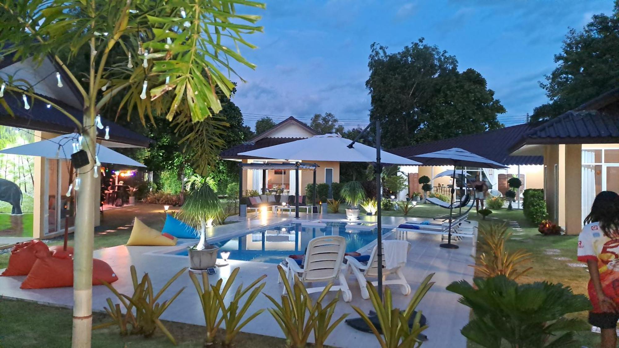 Pool Villa, Resort, Mae Ramphueng Beach, Ban Phe, Rayong, Residence M Thailand (Adults Only) Ban Chamrung المظهر الخارجي الصورة